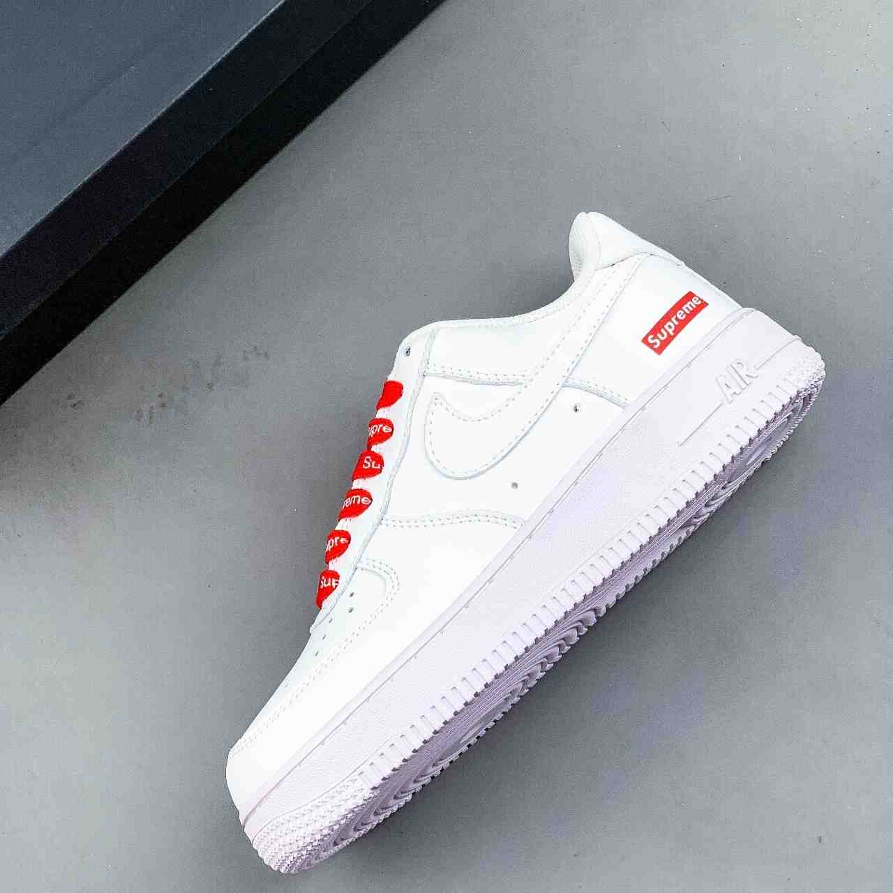 Supreme x Nike Air Force 1 Low  Sneaker    0926481X32 - DesignerGu