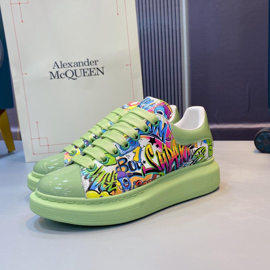 Alexander Mqueen Oversized Sneaker  - DesignerGu