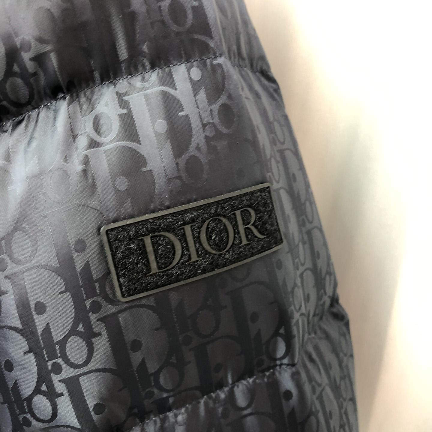 Dior Oblique Print Down Puffer Jacket - DesignerGu