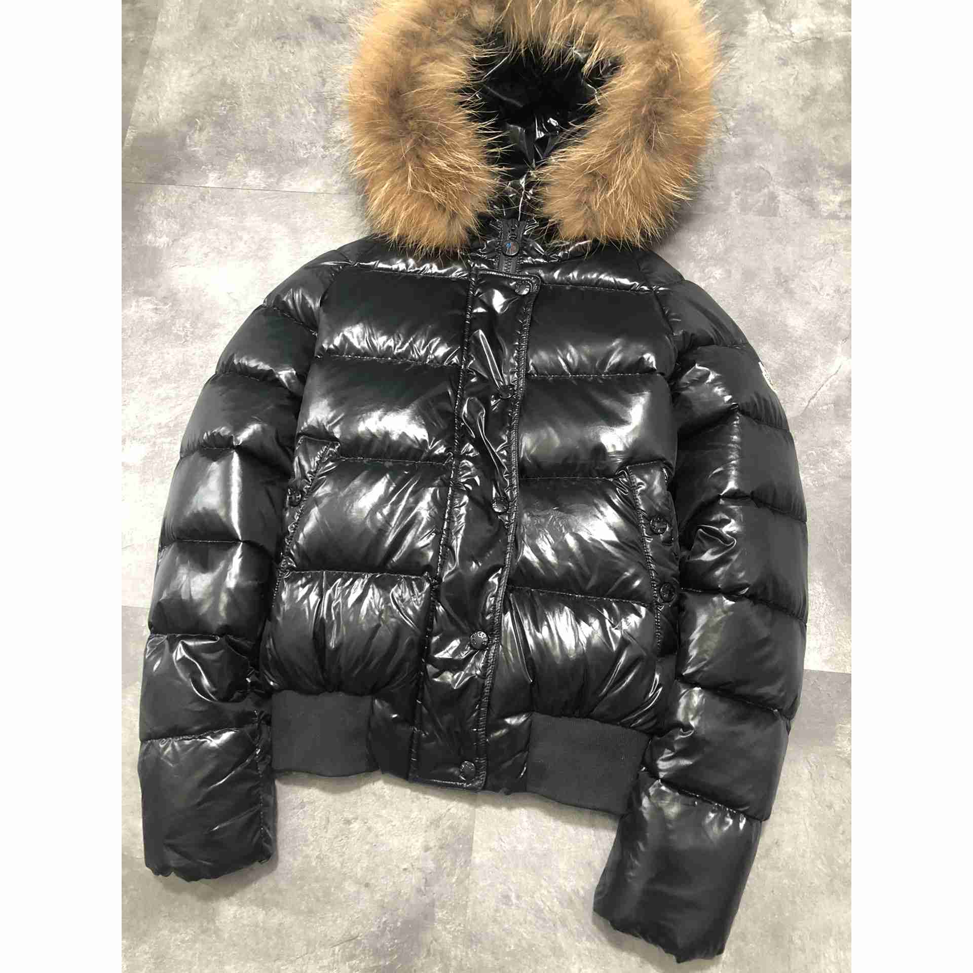 Moncler Short Down Jacket    - DesignerGu