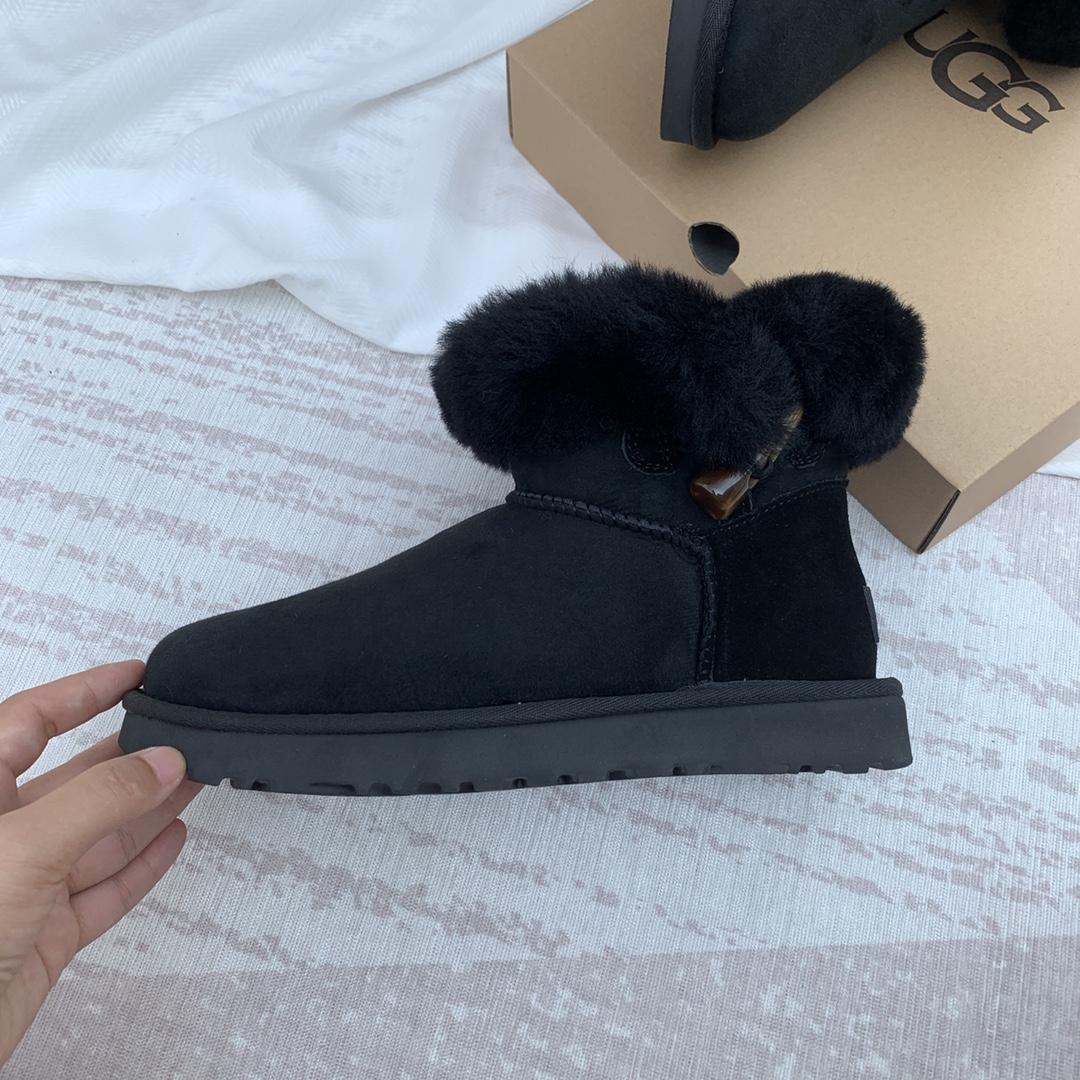 Ugg Ankle Boots - DesignerGu