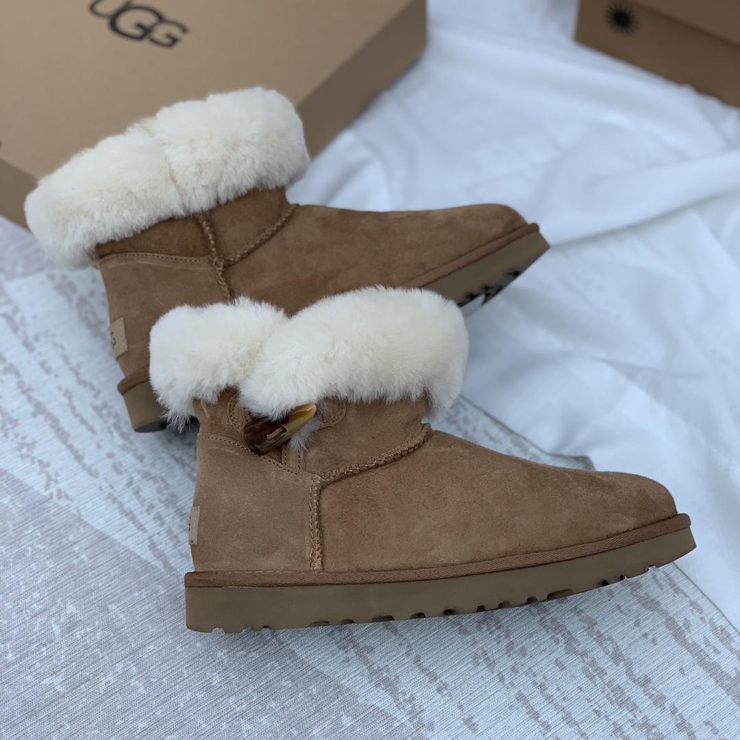 Ugg Ankle Boots - DesignerGu