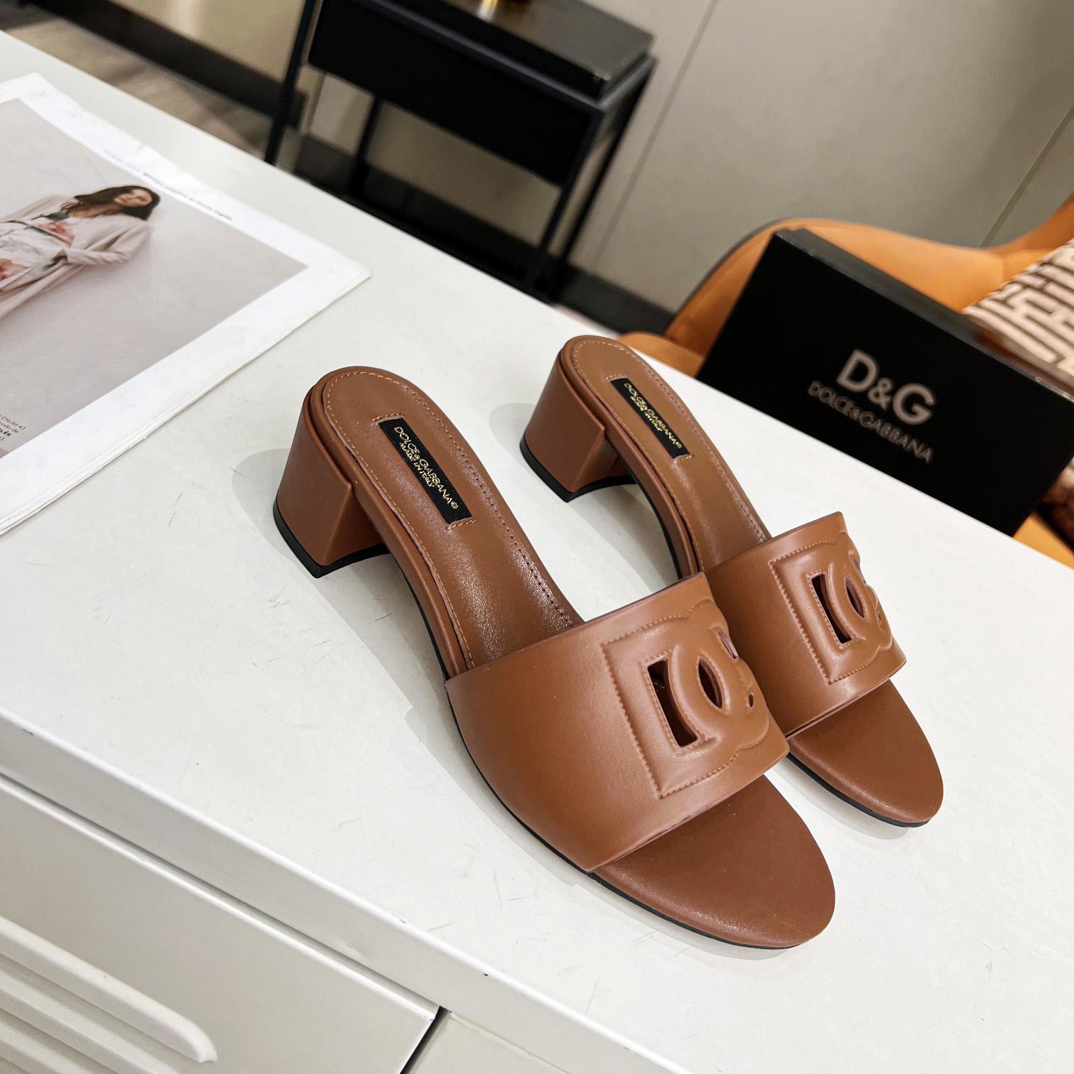 Dolce & Gabbana Calfskin Sliders With DG Logo - DesignerGu