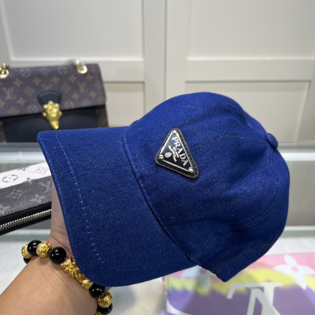 Prada Baseball Cap - DesignerGu