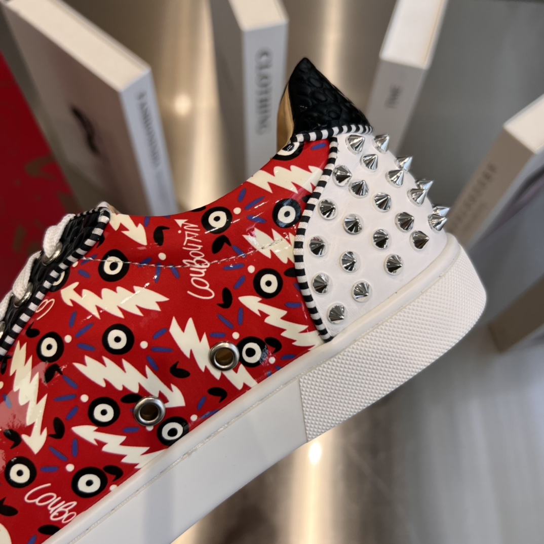 Christian Louboutin Low-Top Sneaker - DesignerGu