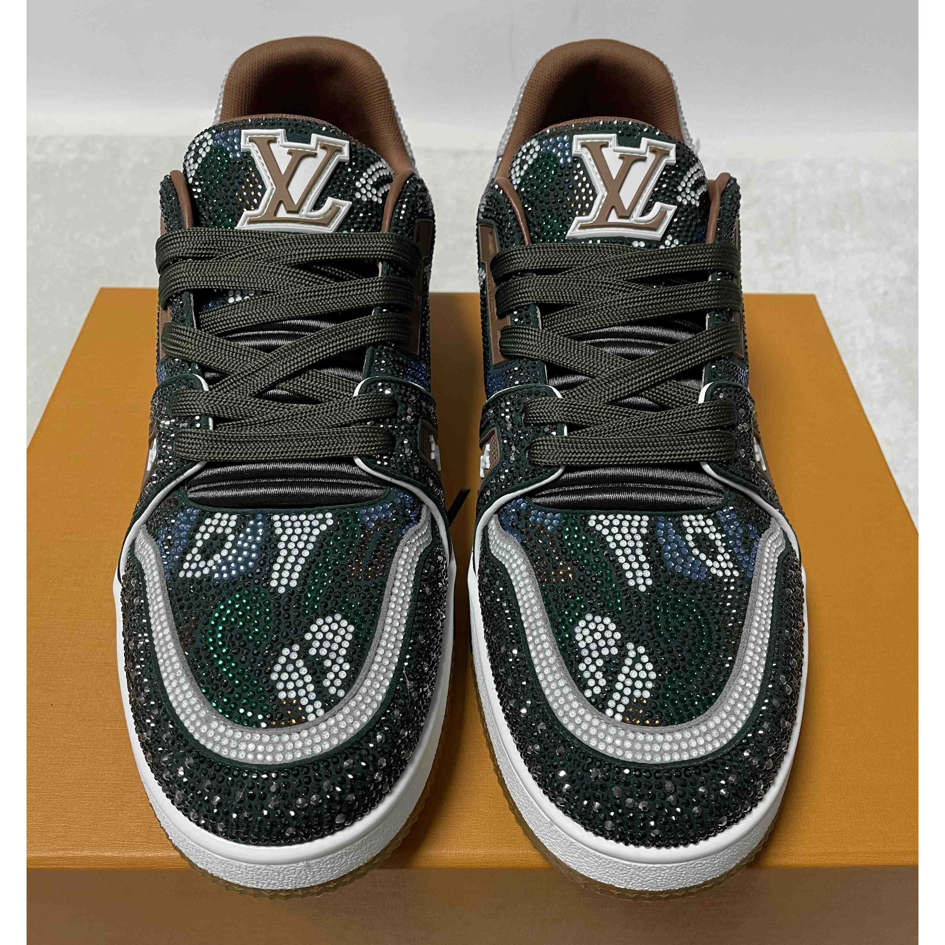 Louis Vuitton LV Trainer Sneaker    (Upon UK Size)   1AARH2 - DesignerGu