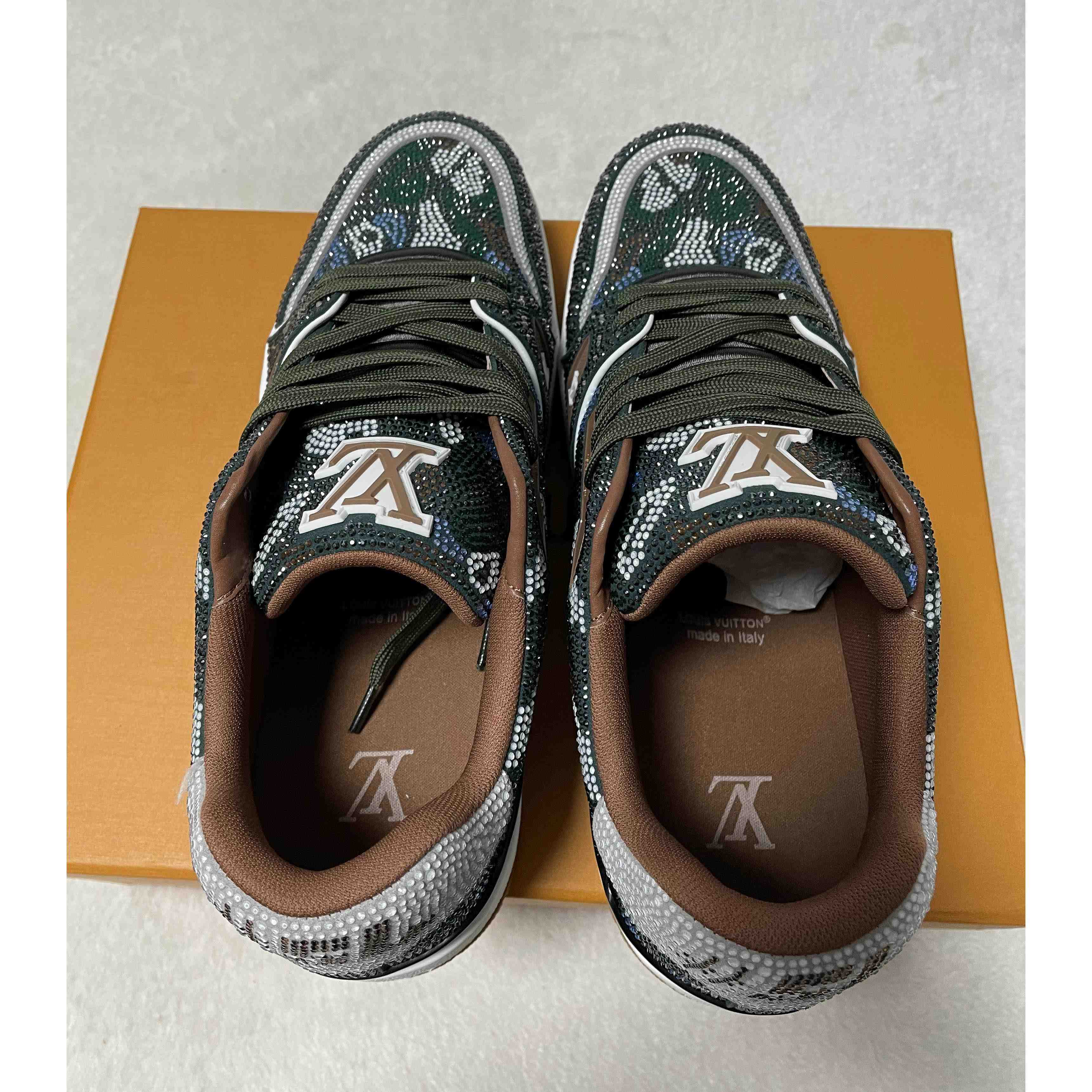 Louis Vuitton LV Trainer Sneaker    (Upon UK Size)   1AARH2 - DesignerGu