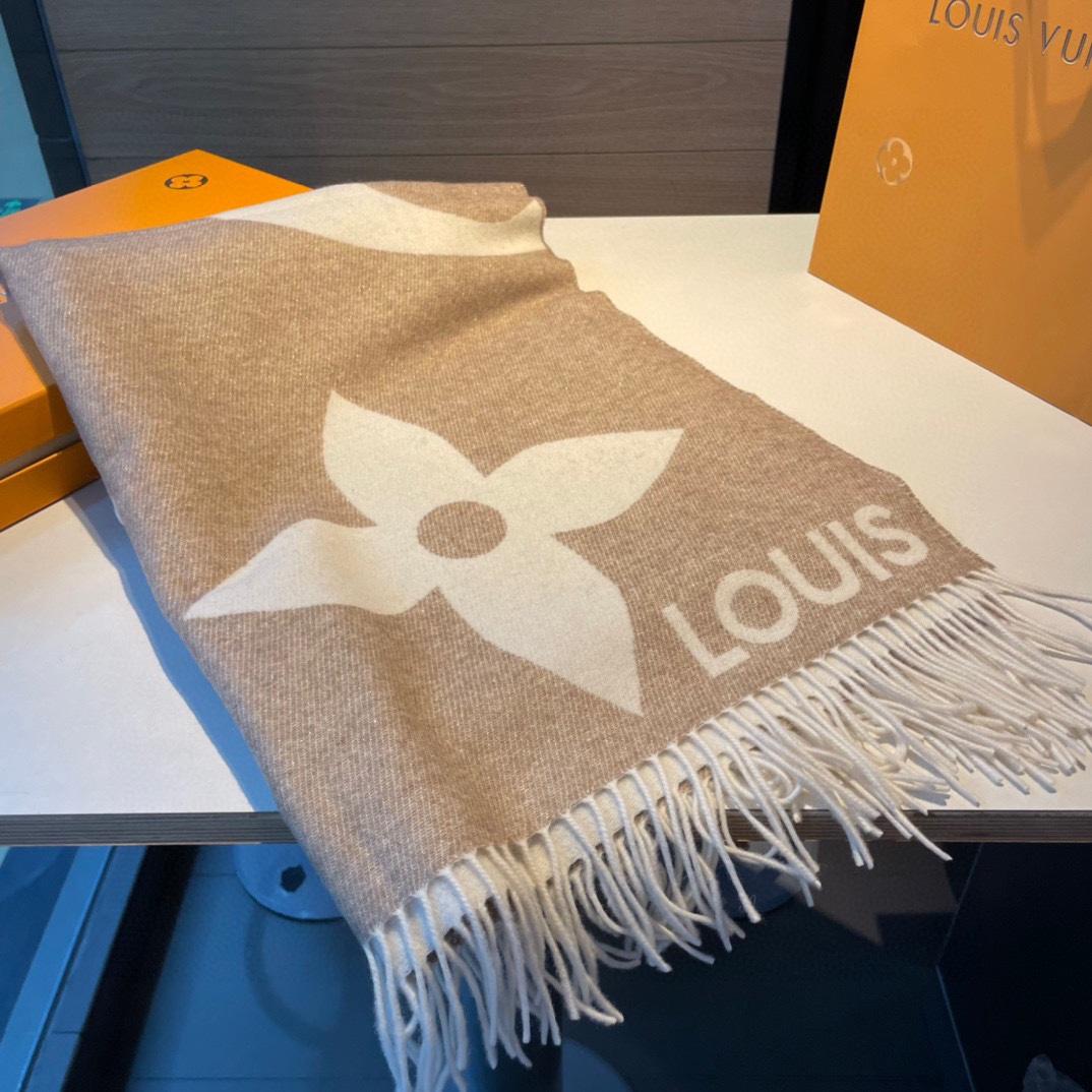 Louis Vuitton Ultimate Shine Scarf     M77407 - DesignerGu