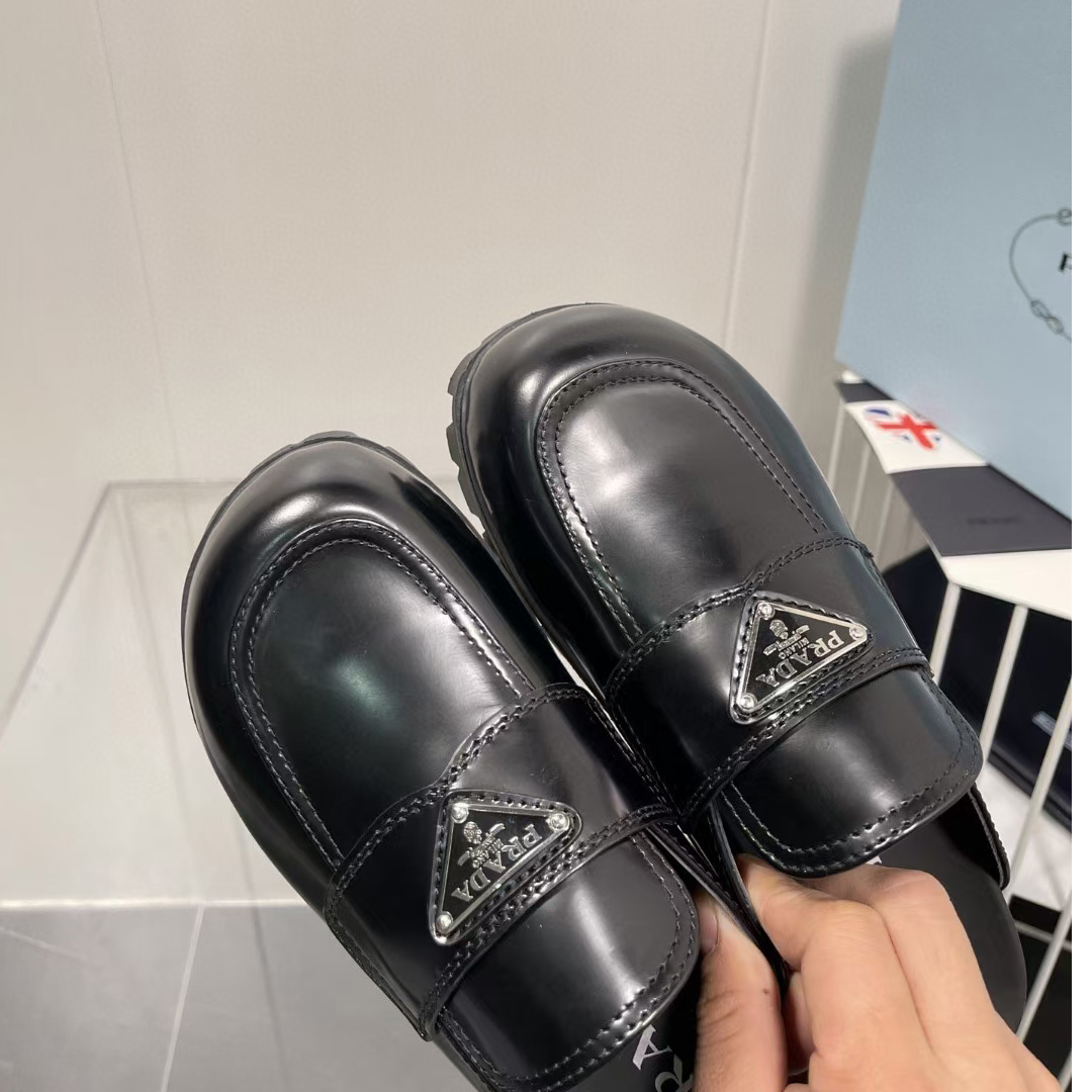 Prada Leather Sabots - DesignerGu