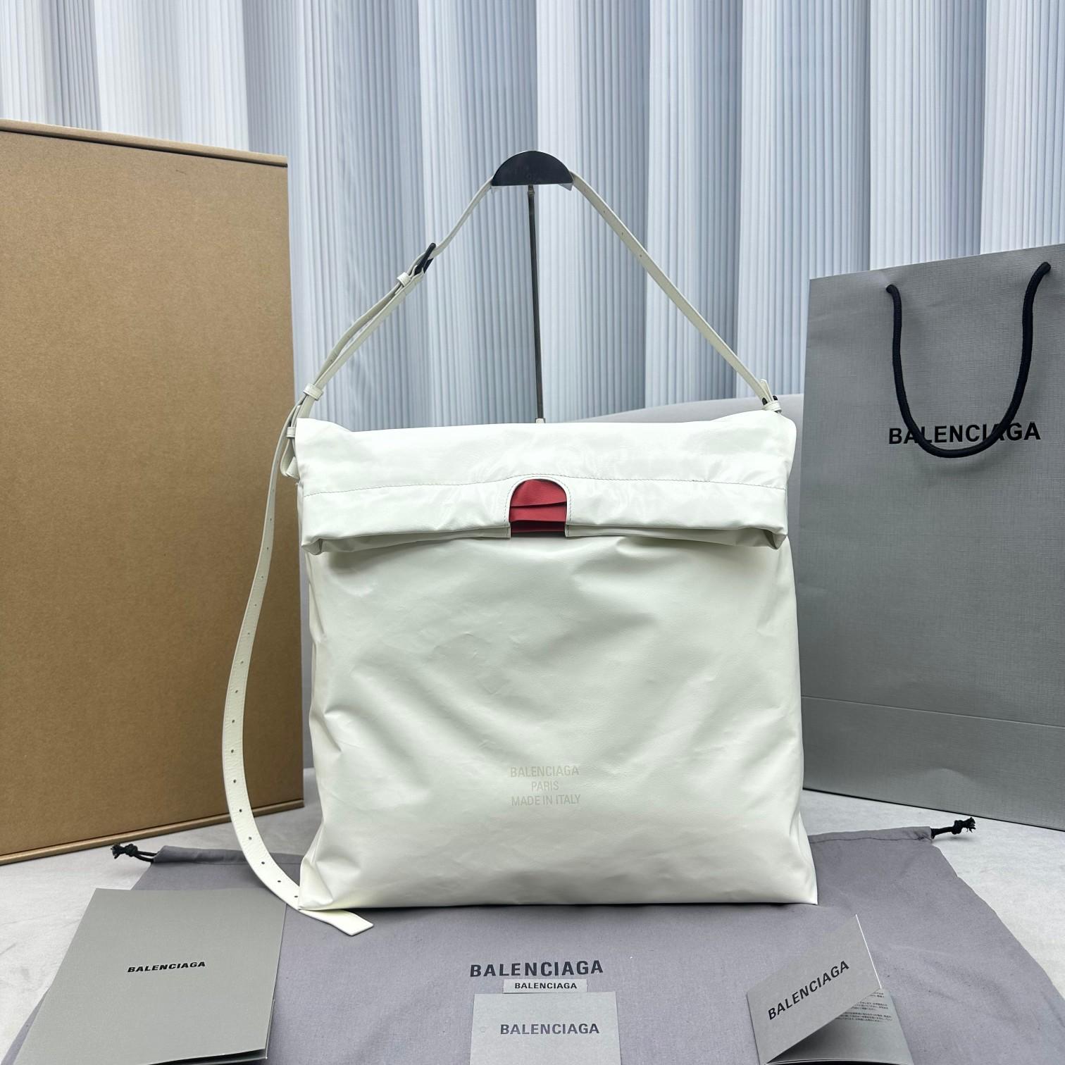 Balenciaga Trash Bag Large Pouch In White(37-40-52cm) - DesignerGu