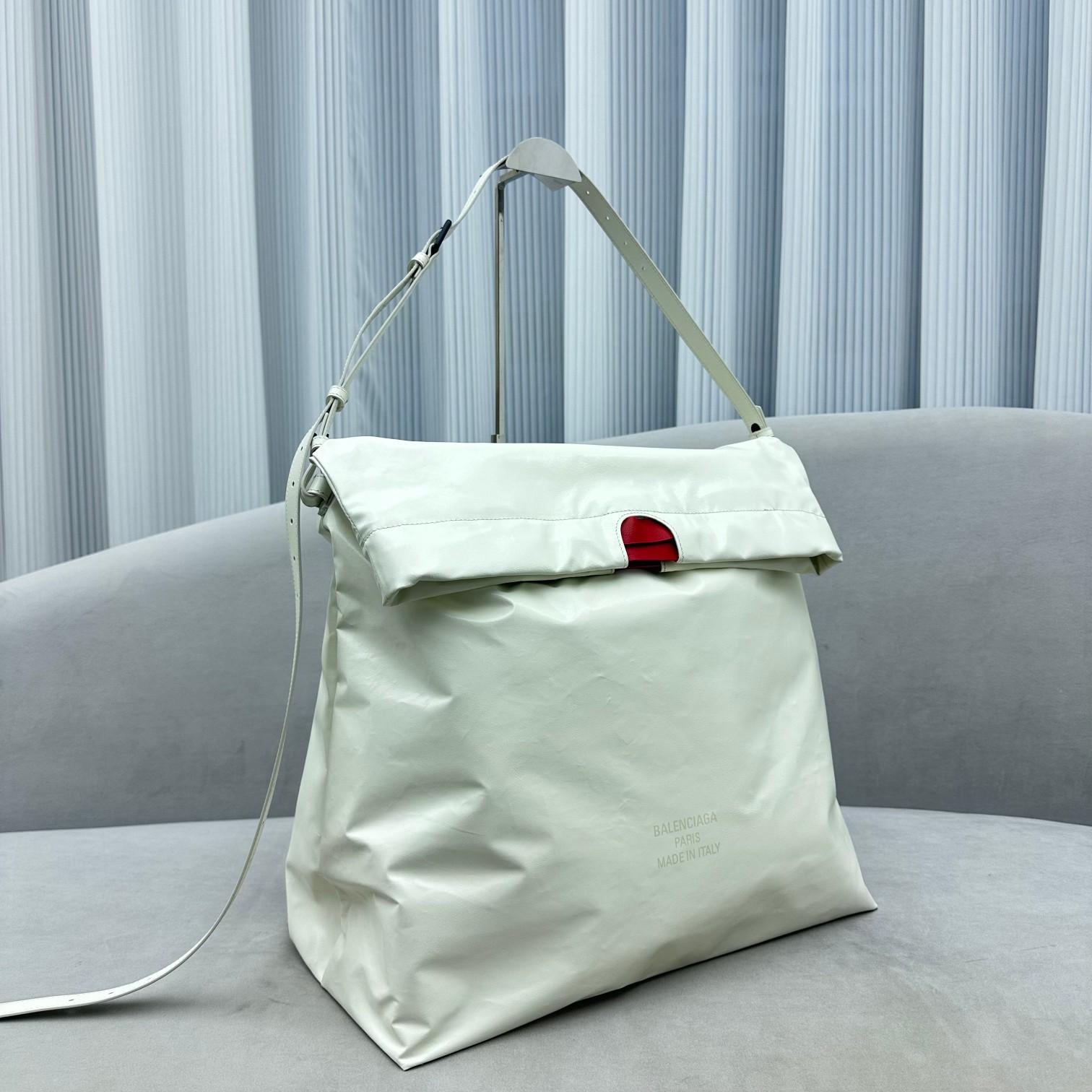 Balenciaga Trash Bag Large Pouch In White(37-40-52cm) - DesignerGu