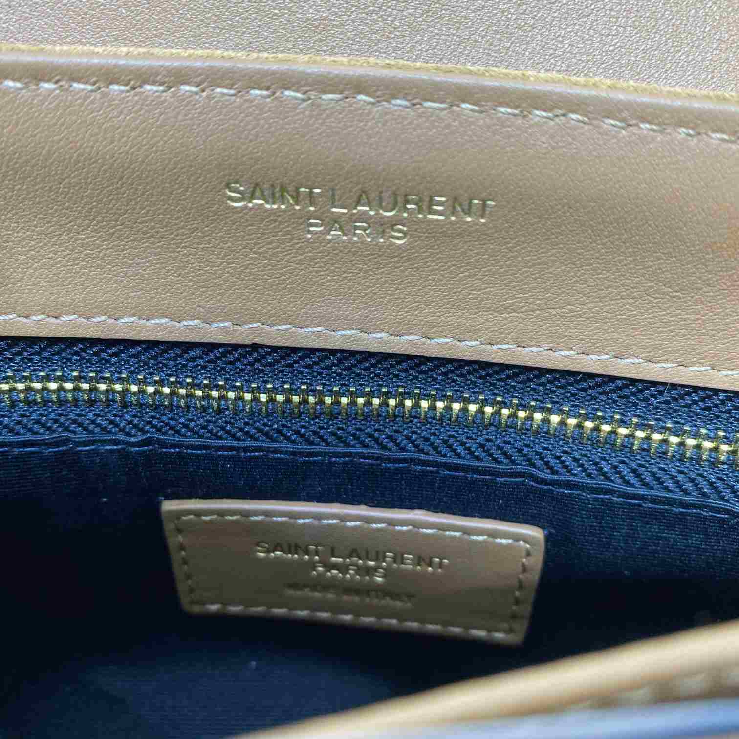 Saint Laurent Loulou Toy Shoulder Bag(20x7x15cm) - DesignerGu