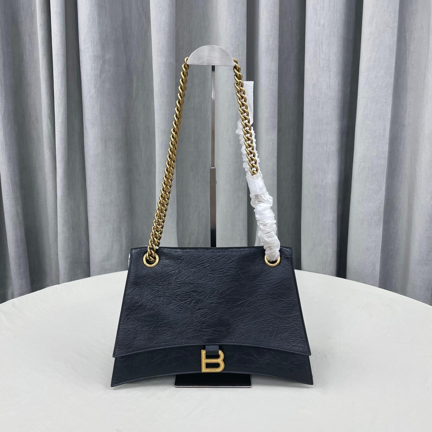 Balenciaga Women's Crush Large Chain Bag In Black(31-20-12cm) - DesignerGu