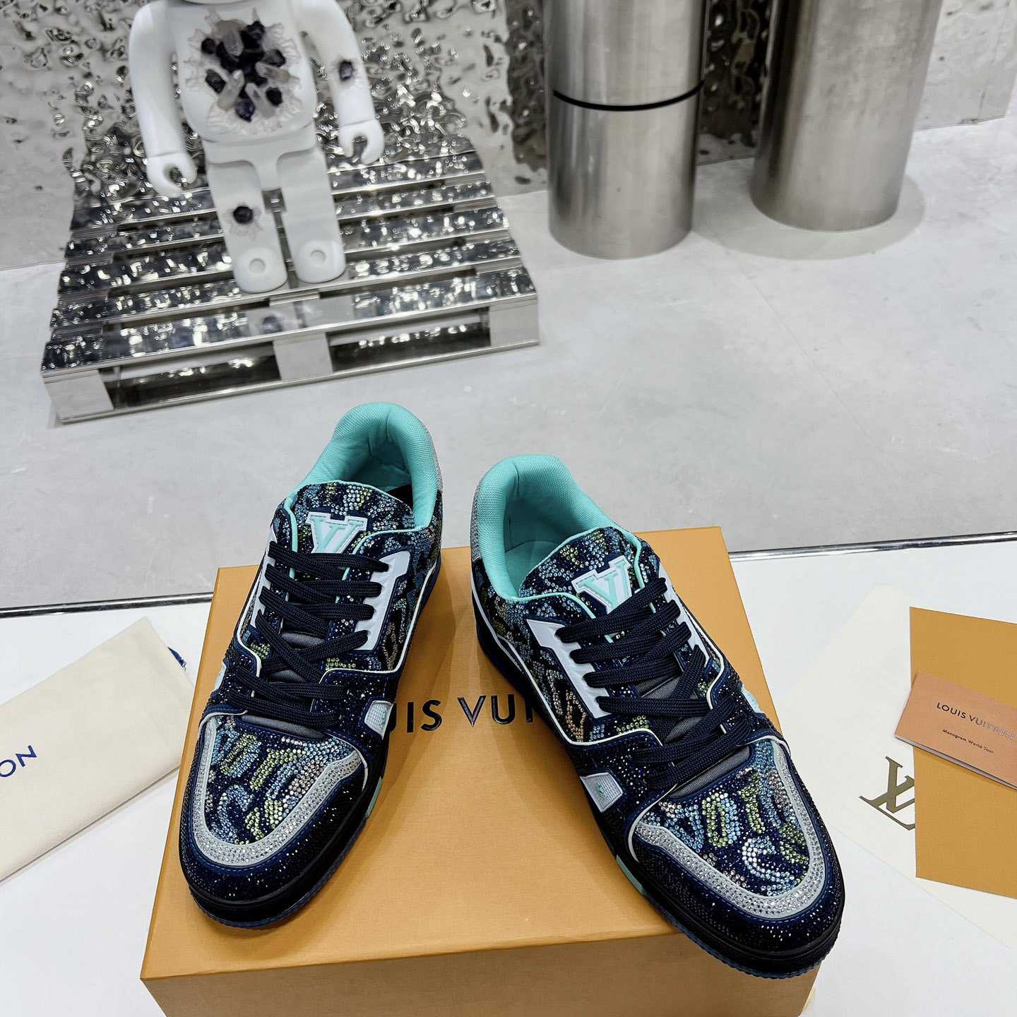 Louis Vuitton LV Trainer Sneaker        - DesignerGu