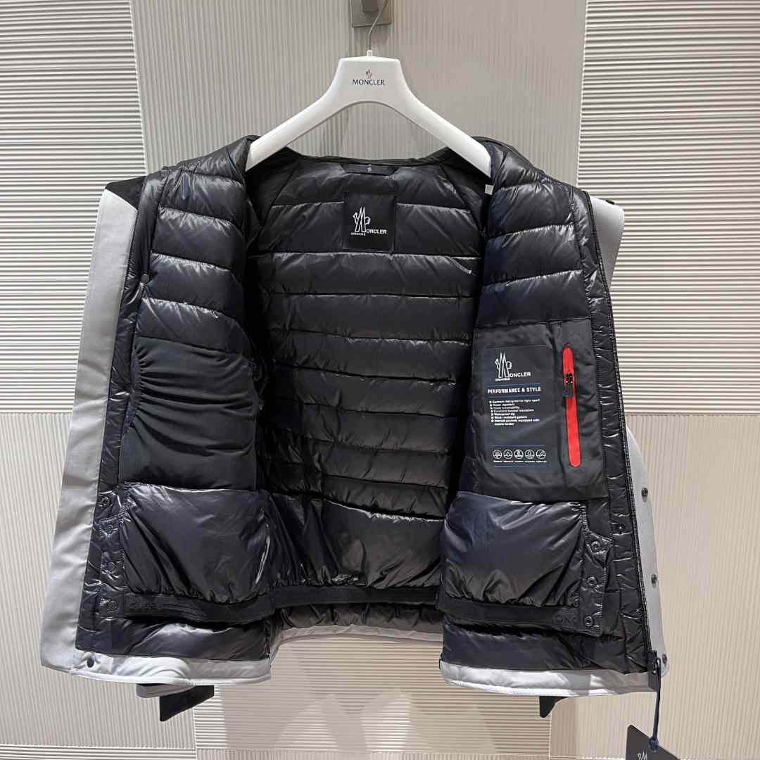 Moncler Grenble Jacket    - DesignerGu