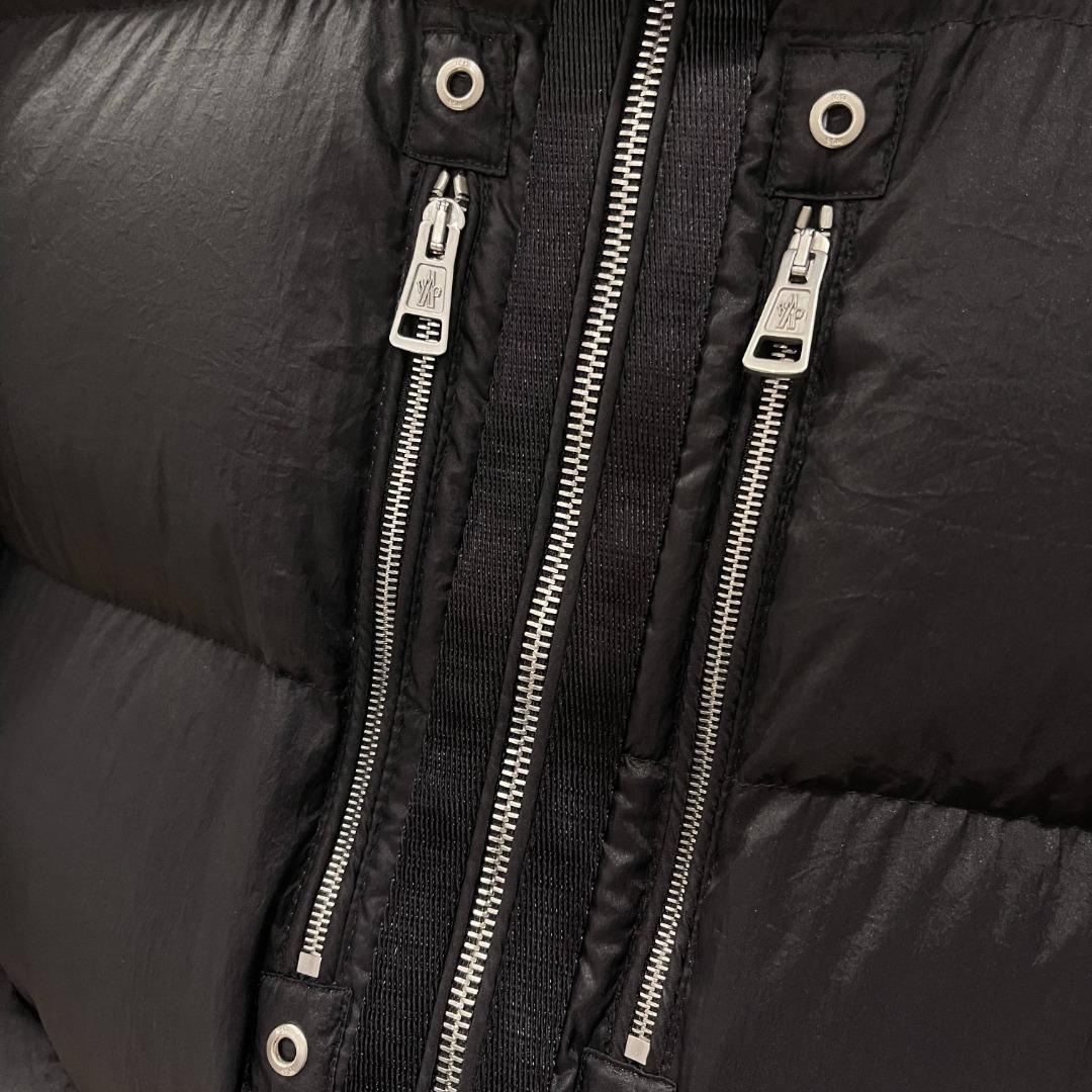 Moncler Short Down Jacket    - DesignerGu