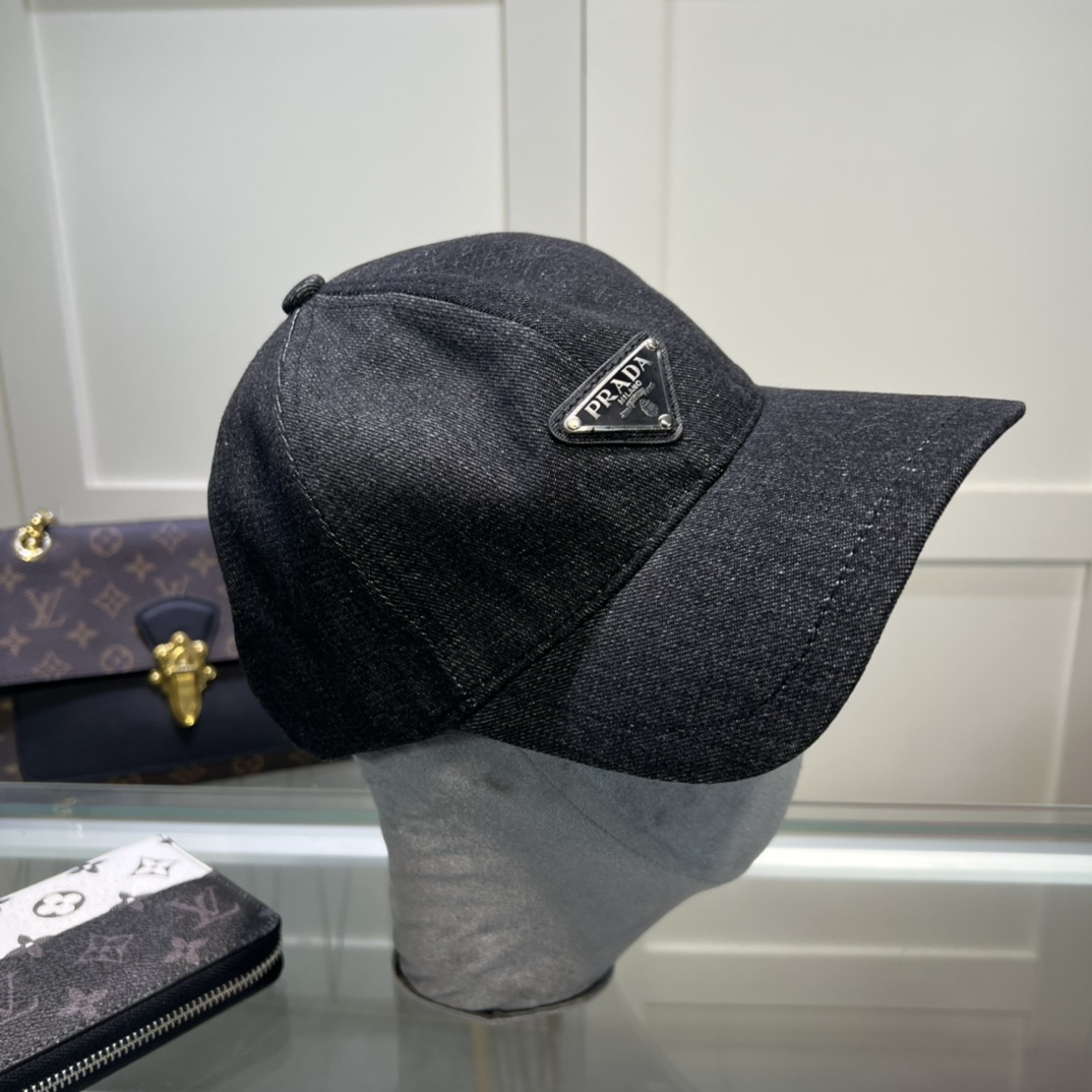 Prada Baseball Cap - DesignerGu