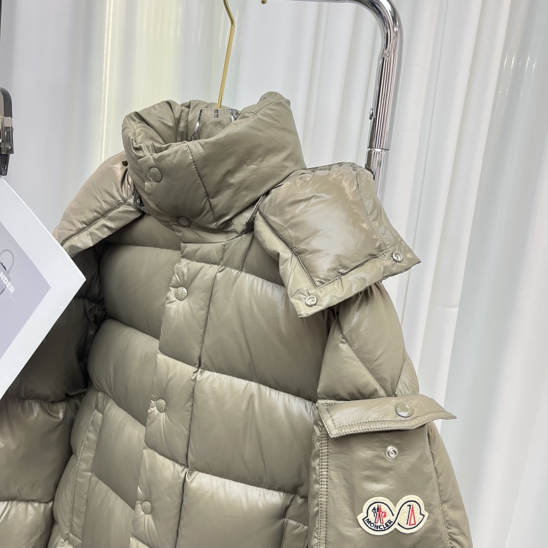 Moncler Maya 70 Short Down Jacket - DesignerGu