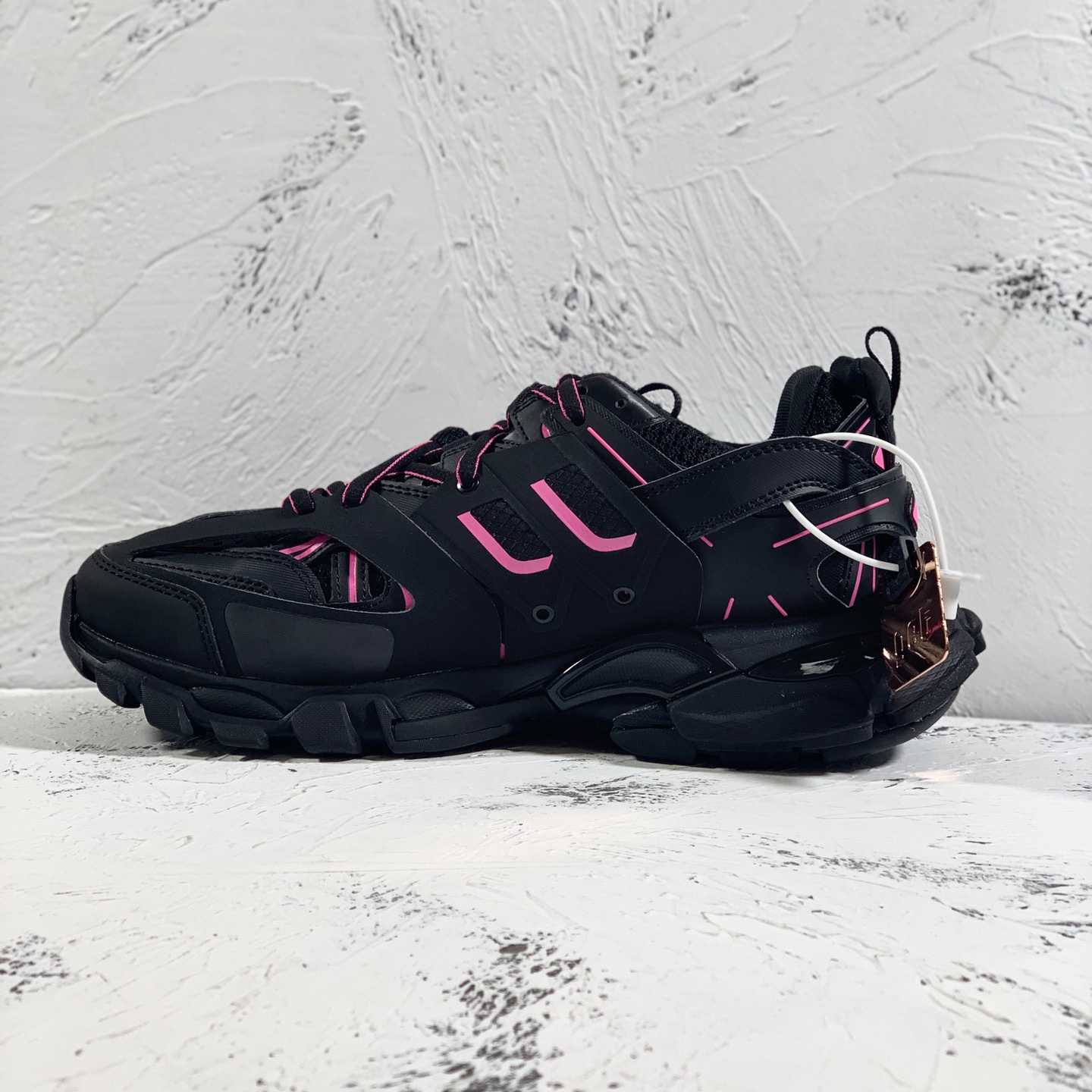 Balenciaga Track Sneaker  - DesignerGu