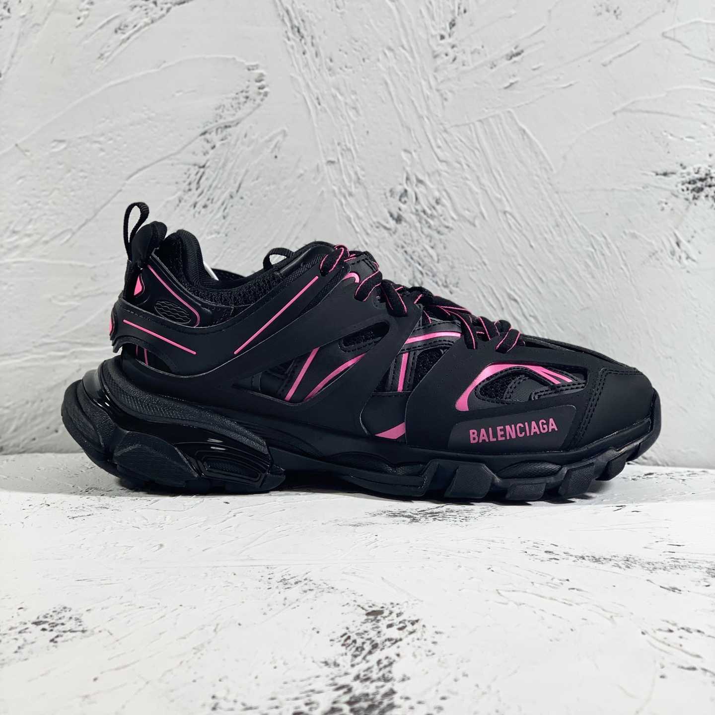 Balenciaga Track Sneaker  - DesignerGu