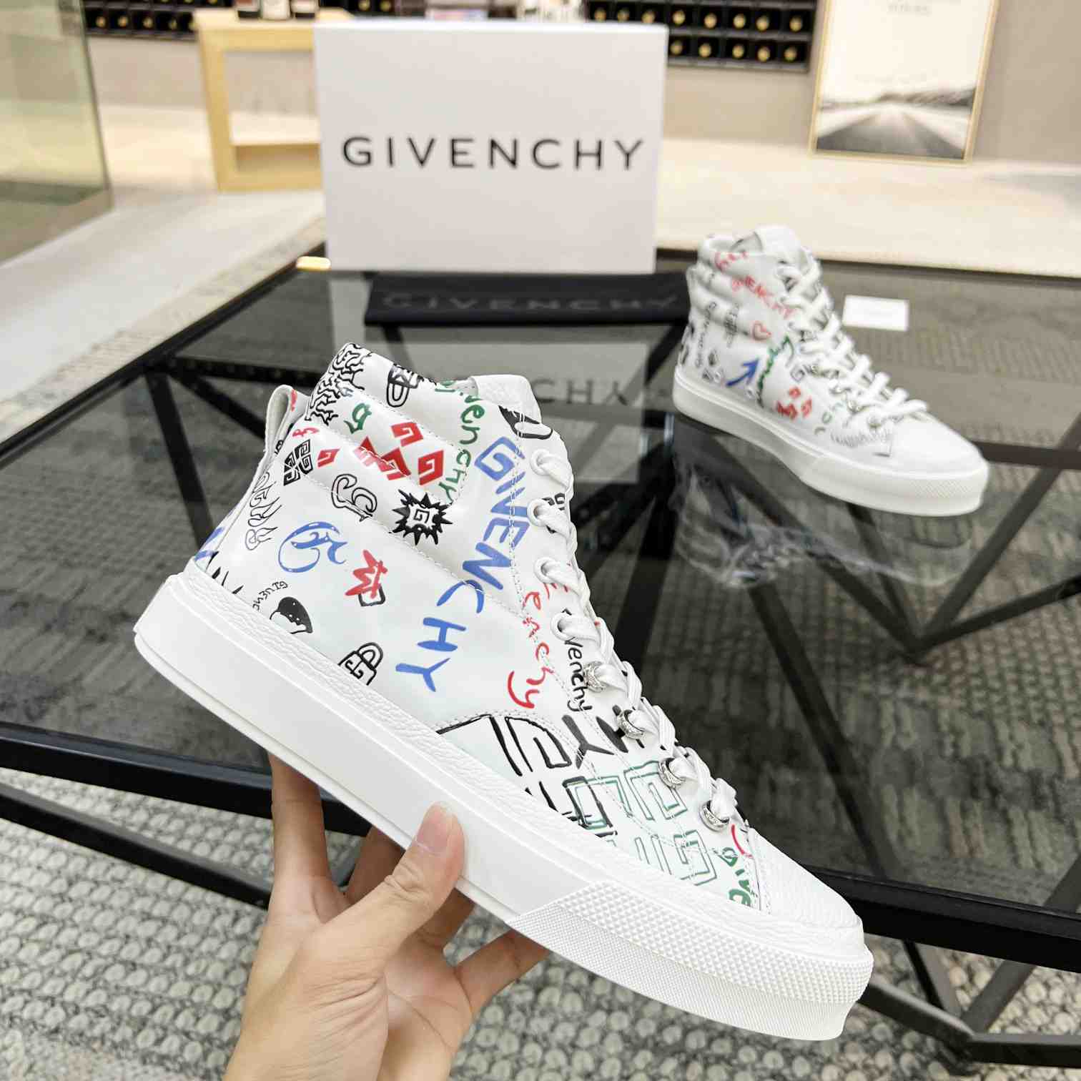 Givenchy City High Top Sneaker - DesignerGu