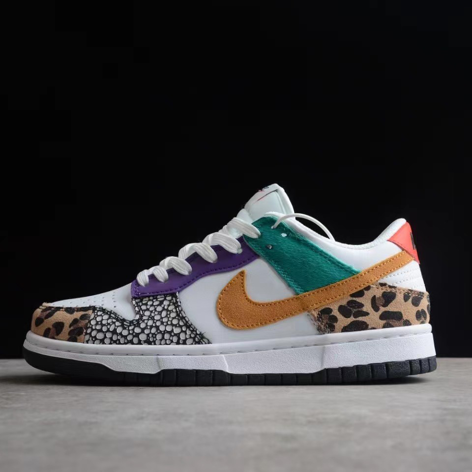 Nike Dunk Low SE 