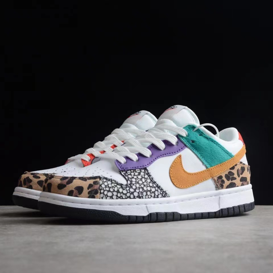 Nike Dunk Low SE 