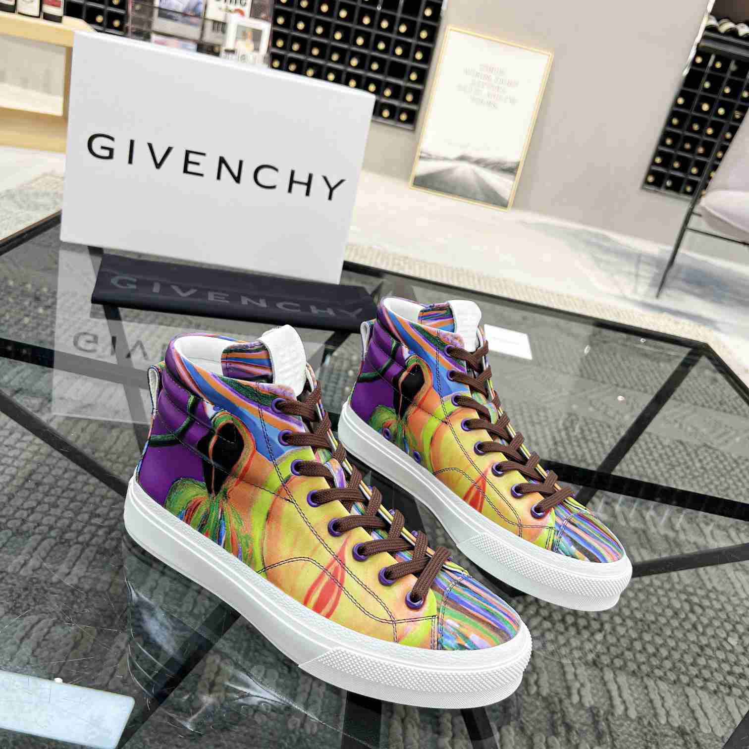 Givenchy City High Top Sneaker - DesignerGu