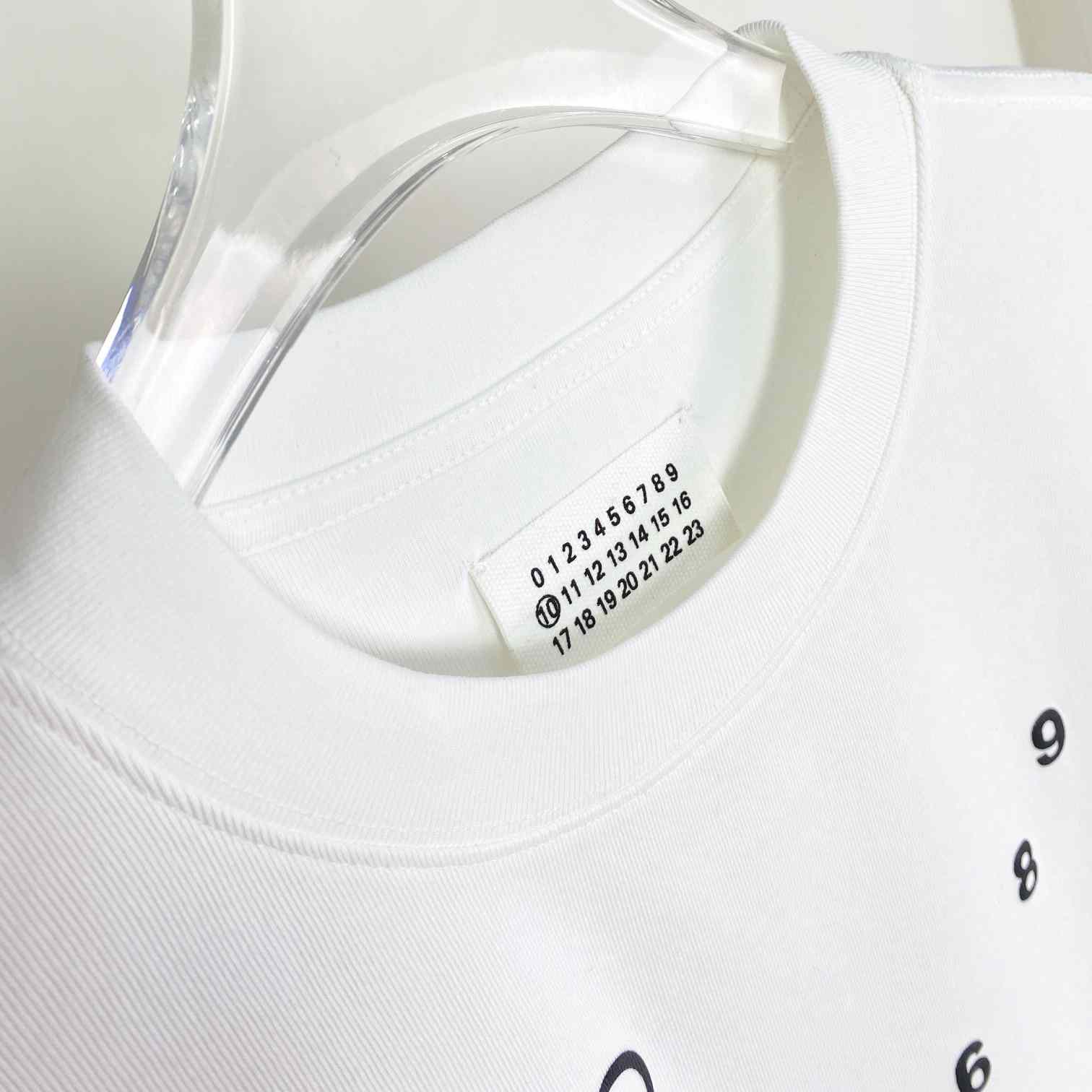 Maison Margiela Numbers Logo T-Shirt - DesignerGu