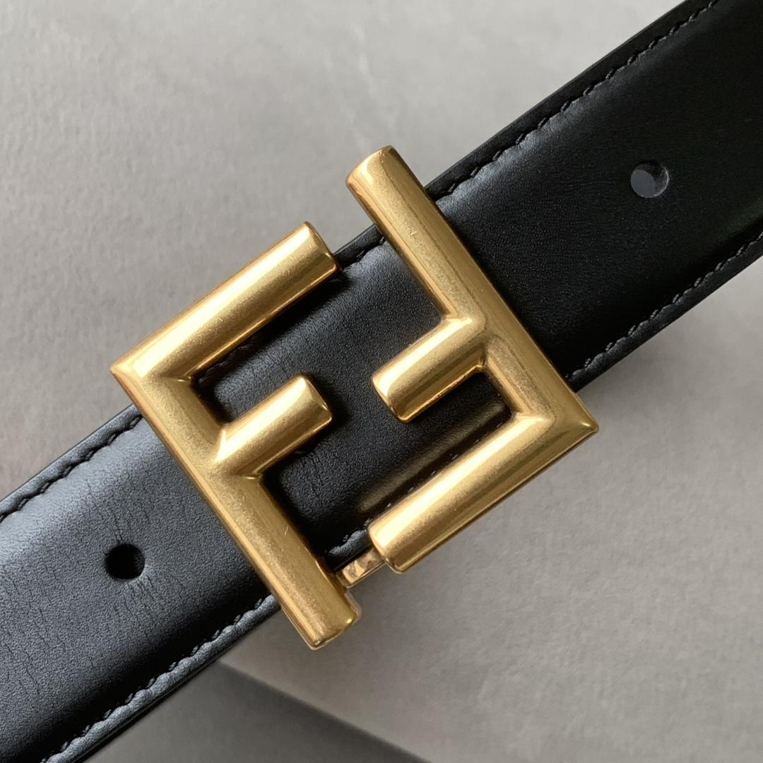 Fendi Black Leather Belt - DesignerGu