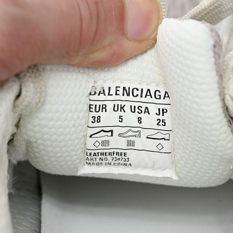 Balenciaga 3XL Trainers - DesignerGu