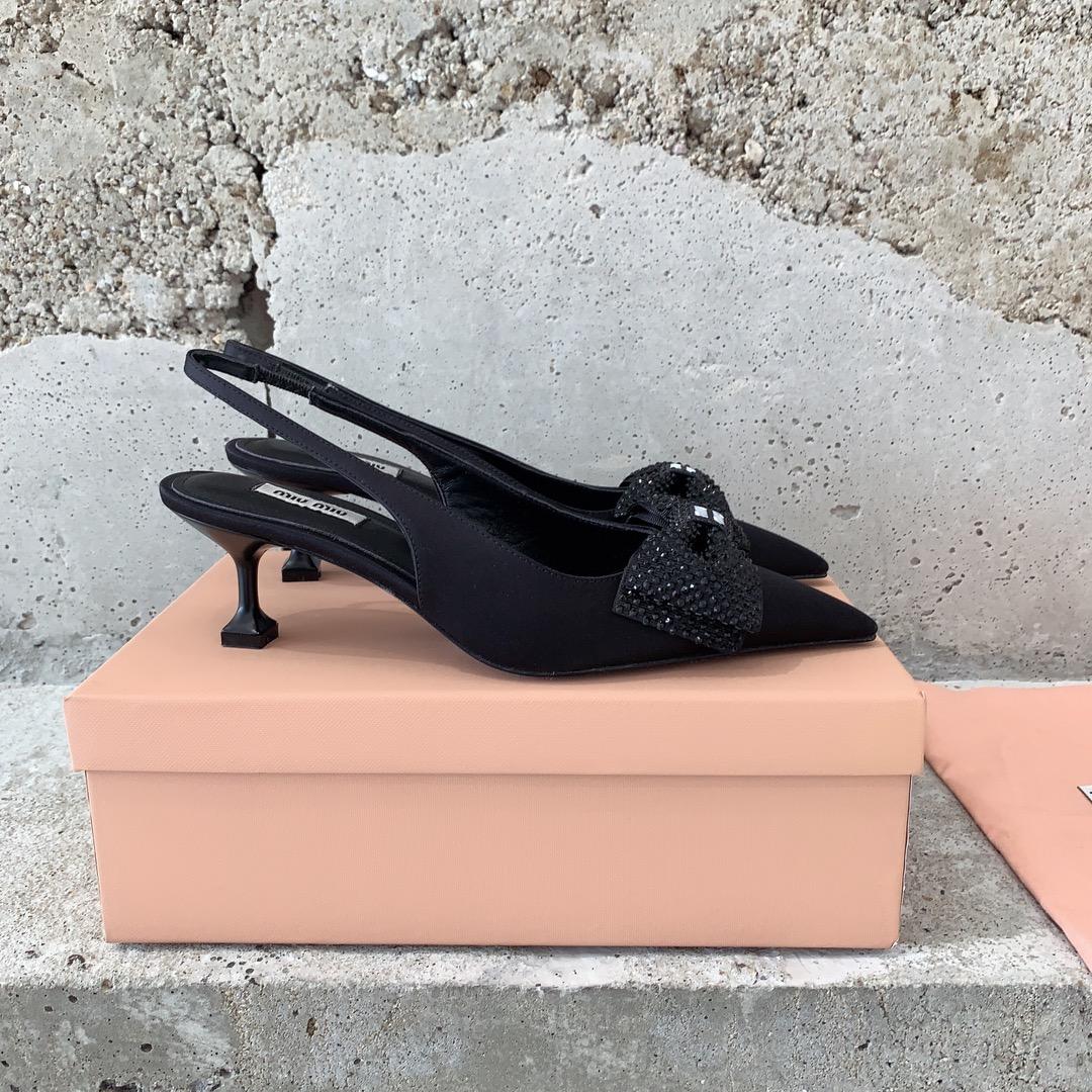 Miu Miu Satin Slingback Pumps - DesignerGu