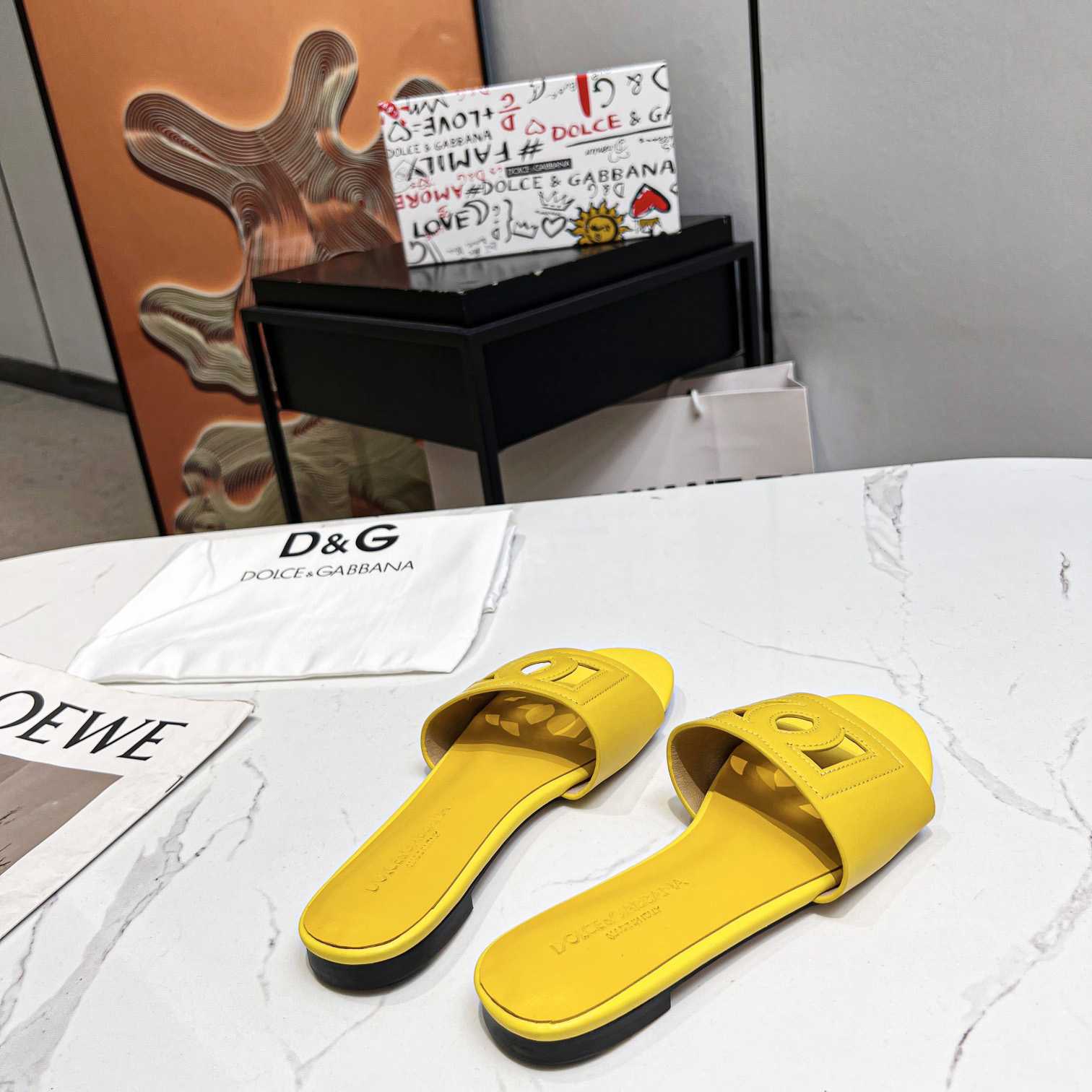 Dolce & Gabbana Calfskin Slides With DG Logo - DesignerGu