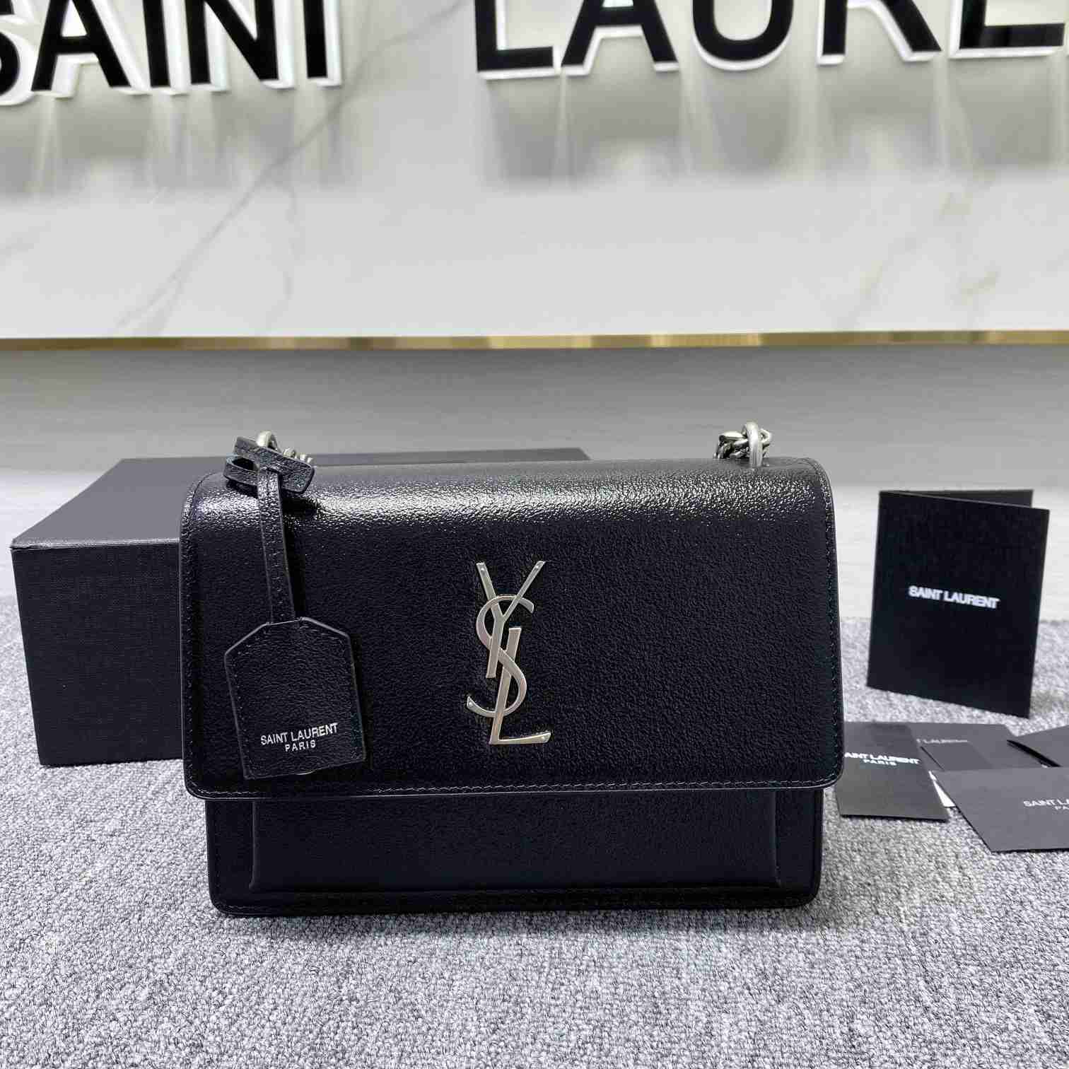 Saint Laurent Sunset Medium Chain Bag In Smooth Leather  - DesignerGu