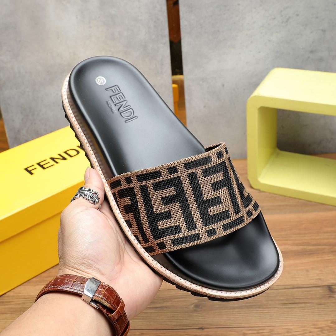 Fendi FF Logo Slides - DesignerGu