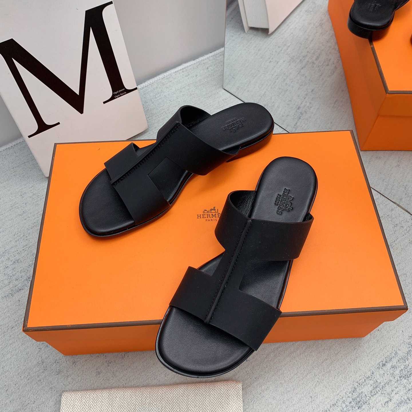 Hermes Devise Sandal - DesignerGu