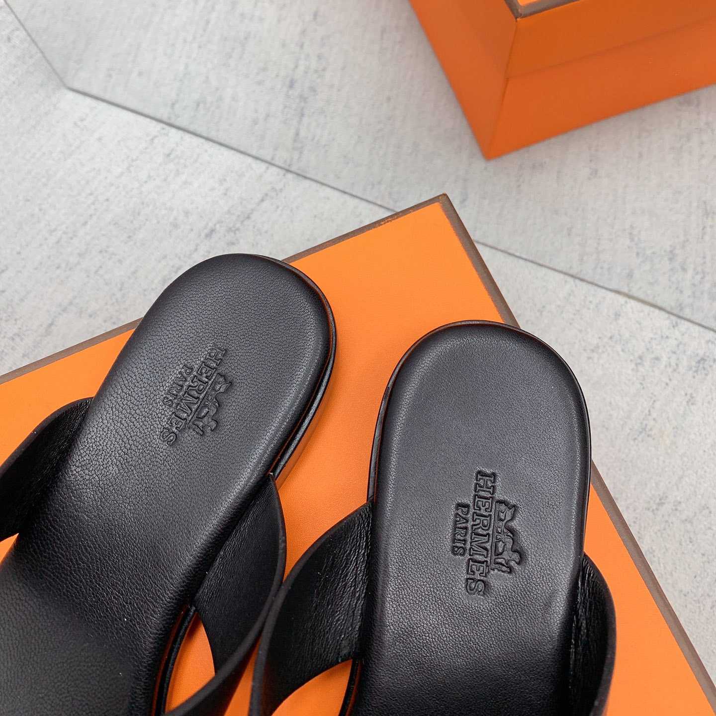 Hermes Devise Sandal - DesignerGu