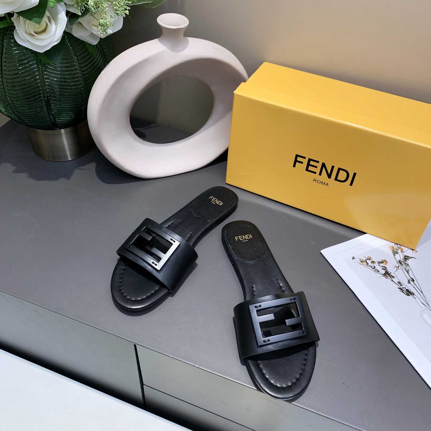 Fendi Signature Black Leather Slides - DesignerGu