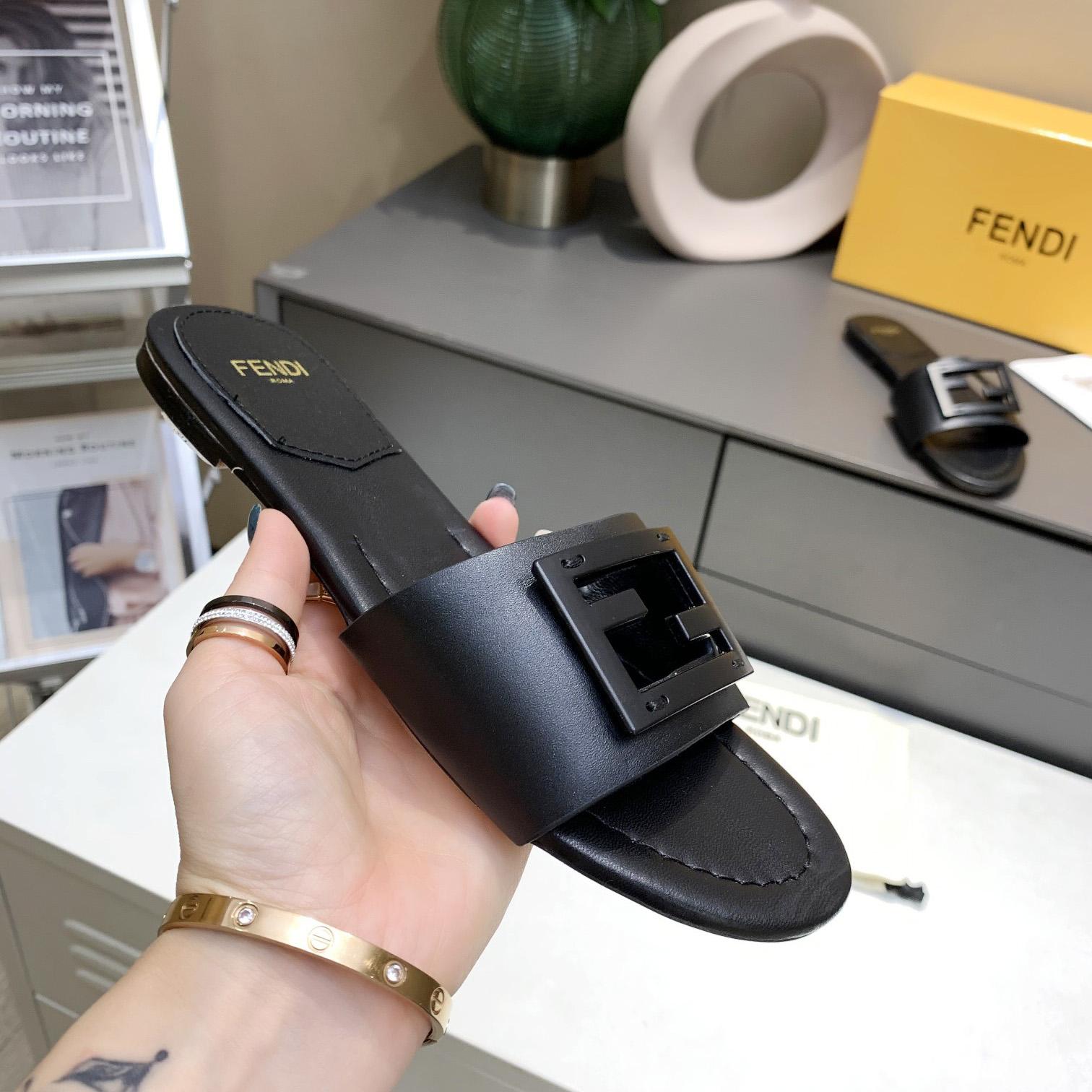 Fendi Signature Black Leather Slides - DesignerGu