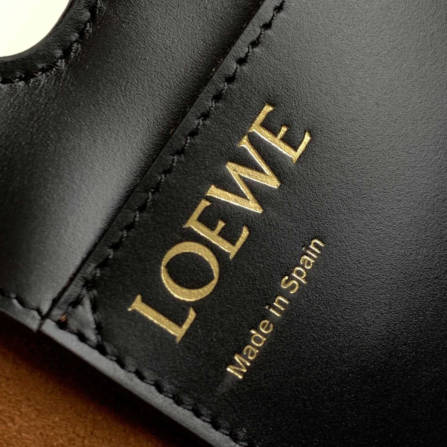 Loewe Small Anagram Tote Bag In Classic Calfskin(29-14-25CM ) - DesignerGu