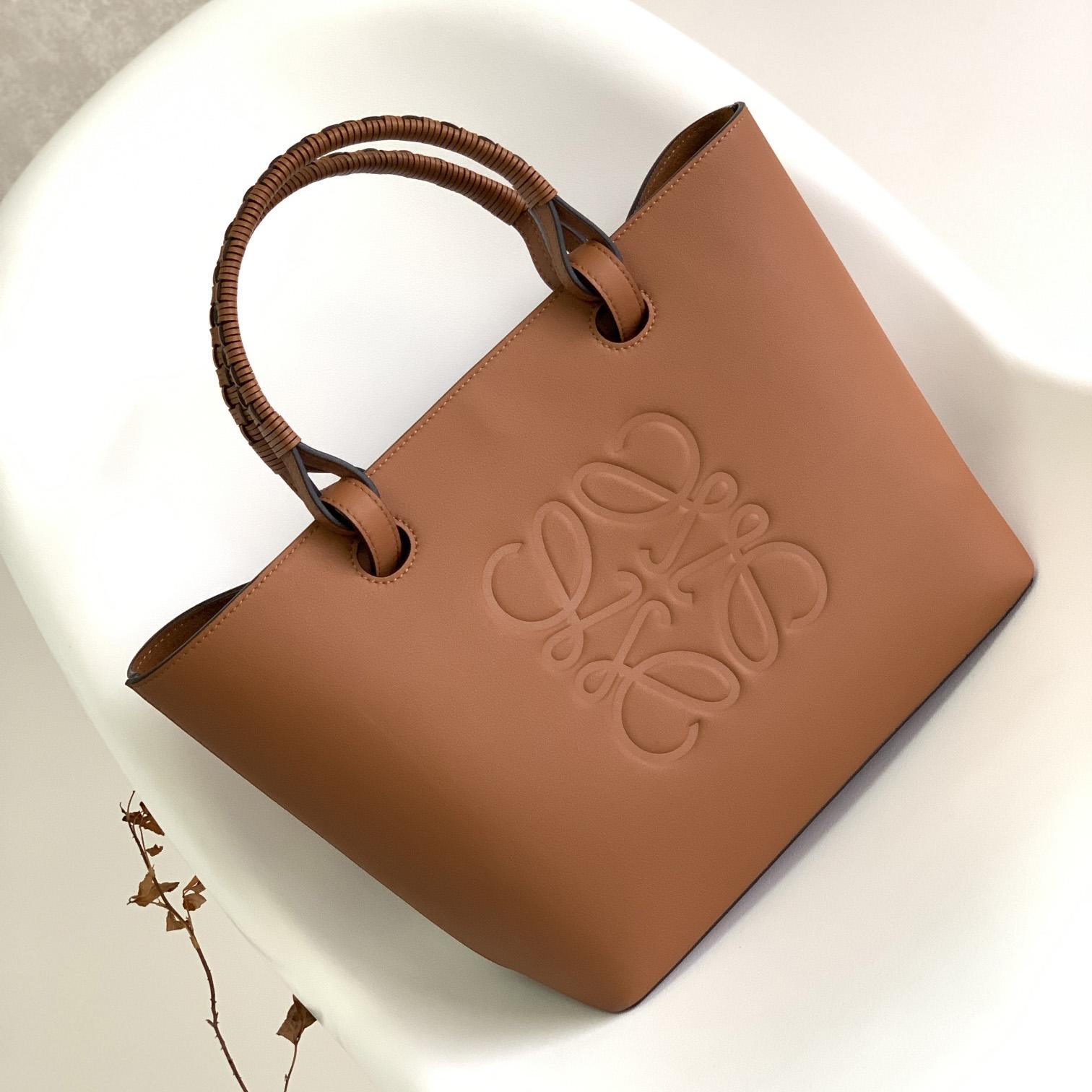 Loewe Small Anagram Tote Bag In Classic Calfskin - DesignerGu