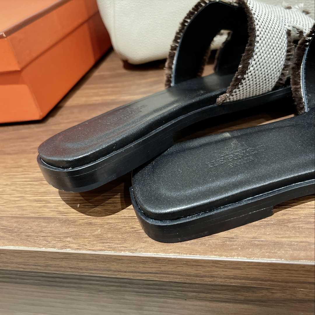 Hermes Oran Sandal - DesignerGu