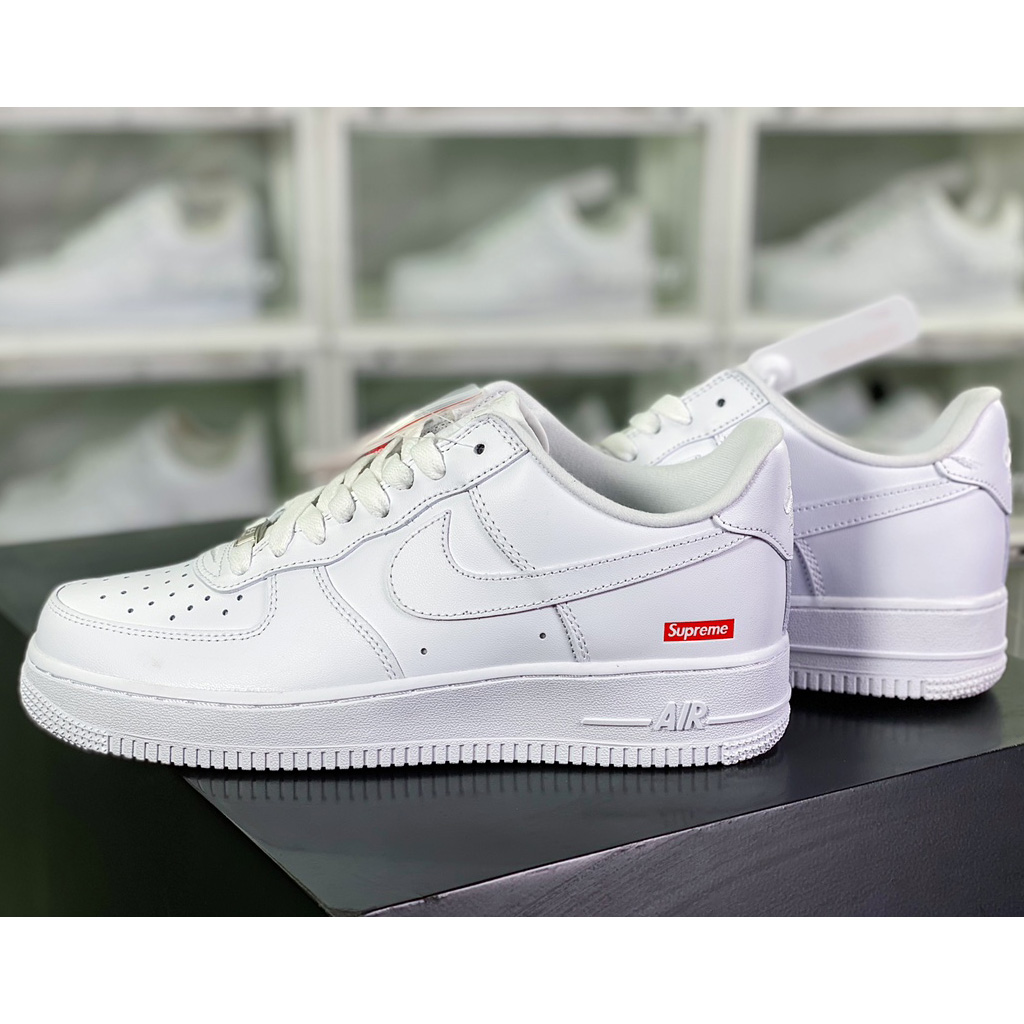 Supreme x Nike Air Force 1 Low'07