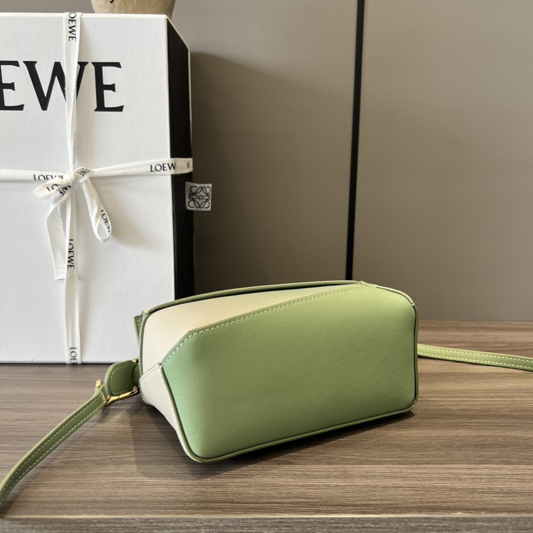 Loewe Mini Puzzle Edge Bag In degrade Nappa Calfskin - DesignerGu