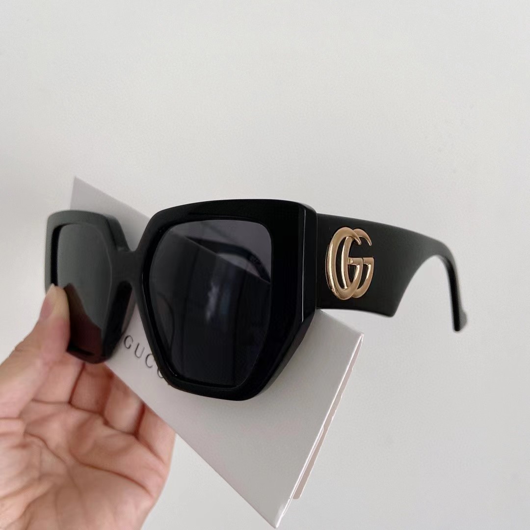 Gucci Oversized Acetate Sunglasses - DesignerGu