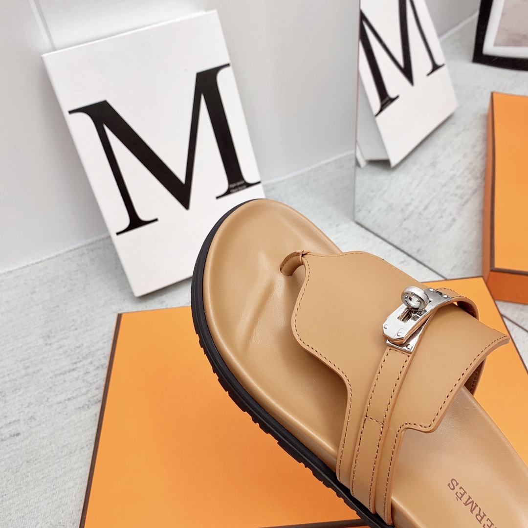 Hermes Empire Sandal - DesignerGu