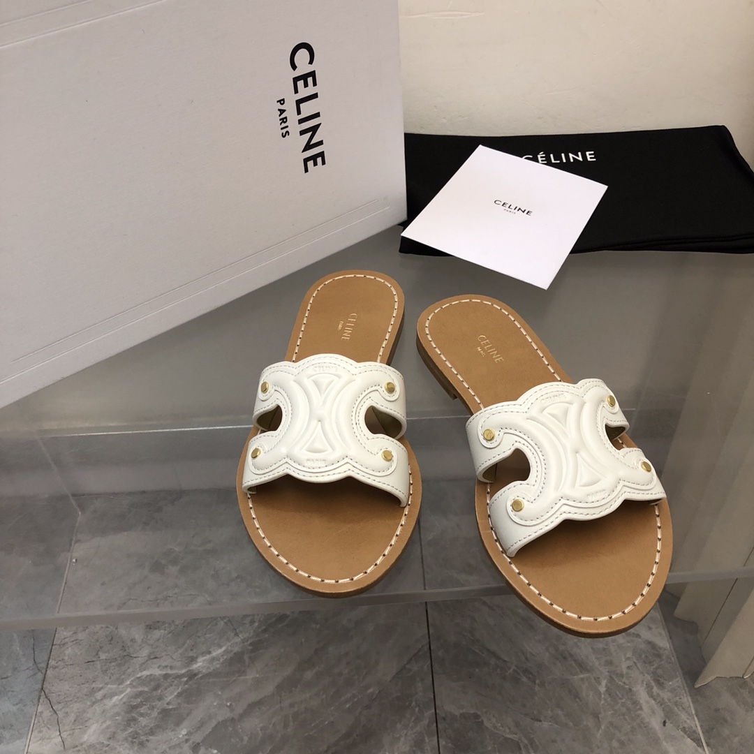 Celine Triomphe Mule In Calfskin - DesignerGu