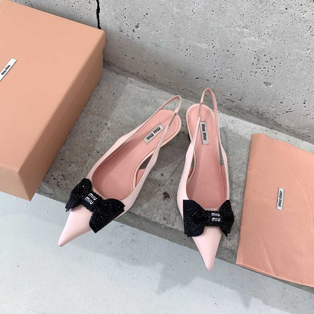 Miu Miu Satin Slingback Pumps - DesignerGu