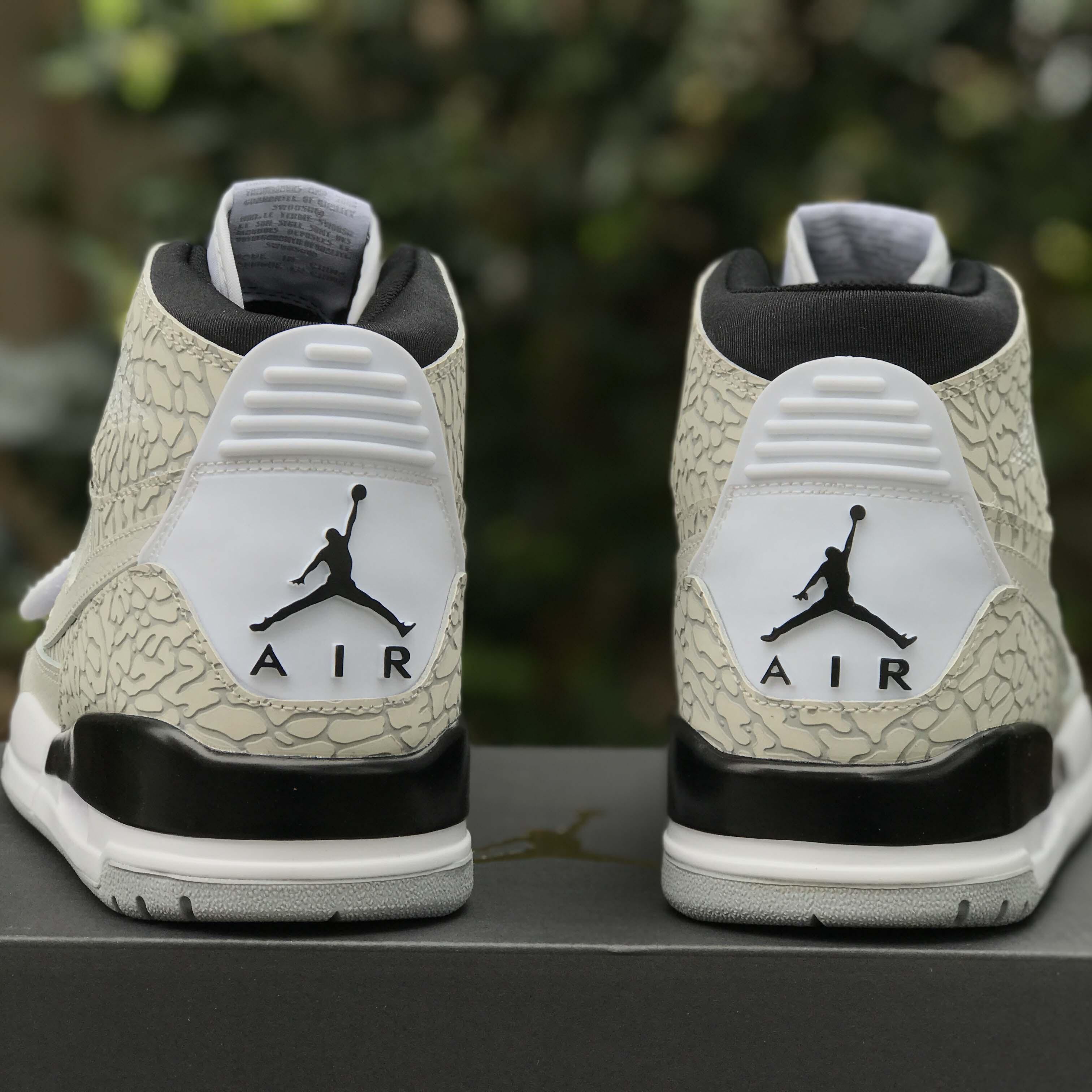 Air Jordan Legacy 312 Sneaker  AV3922-100 - DesignerGu