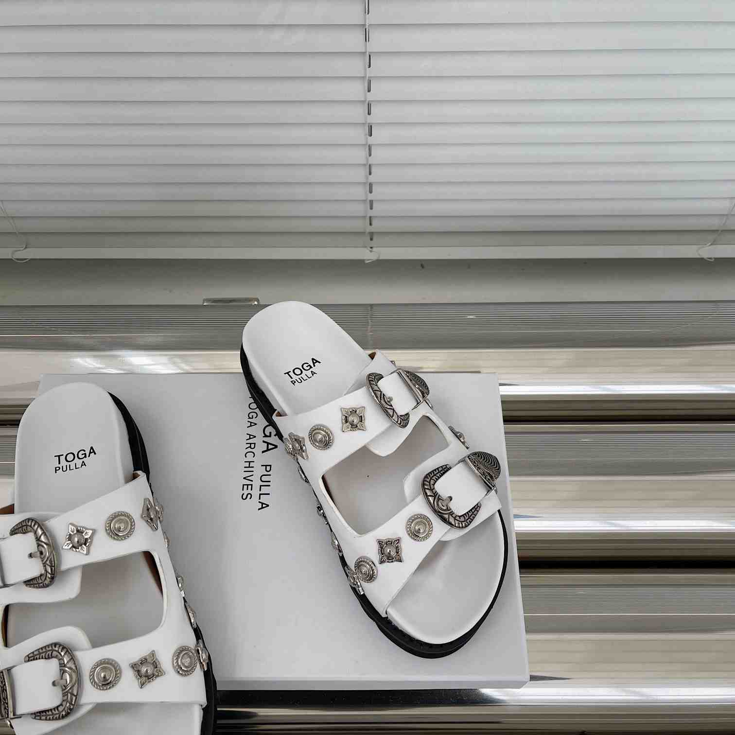 Toga Virilis Studded Leather Slides - DesignerGu